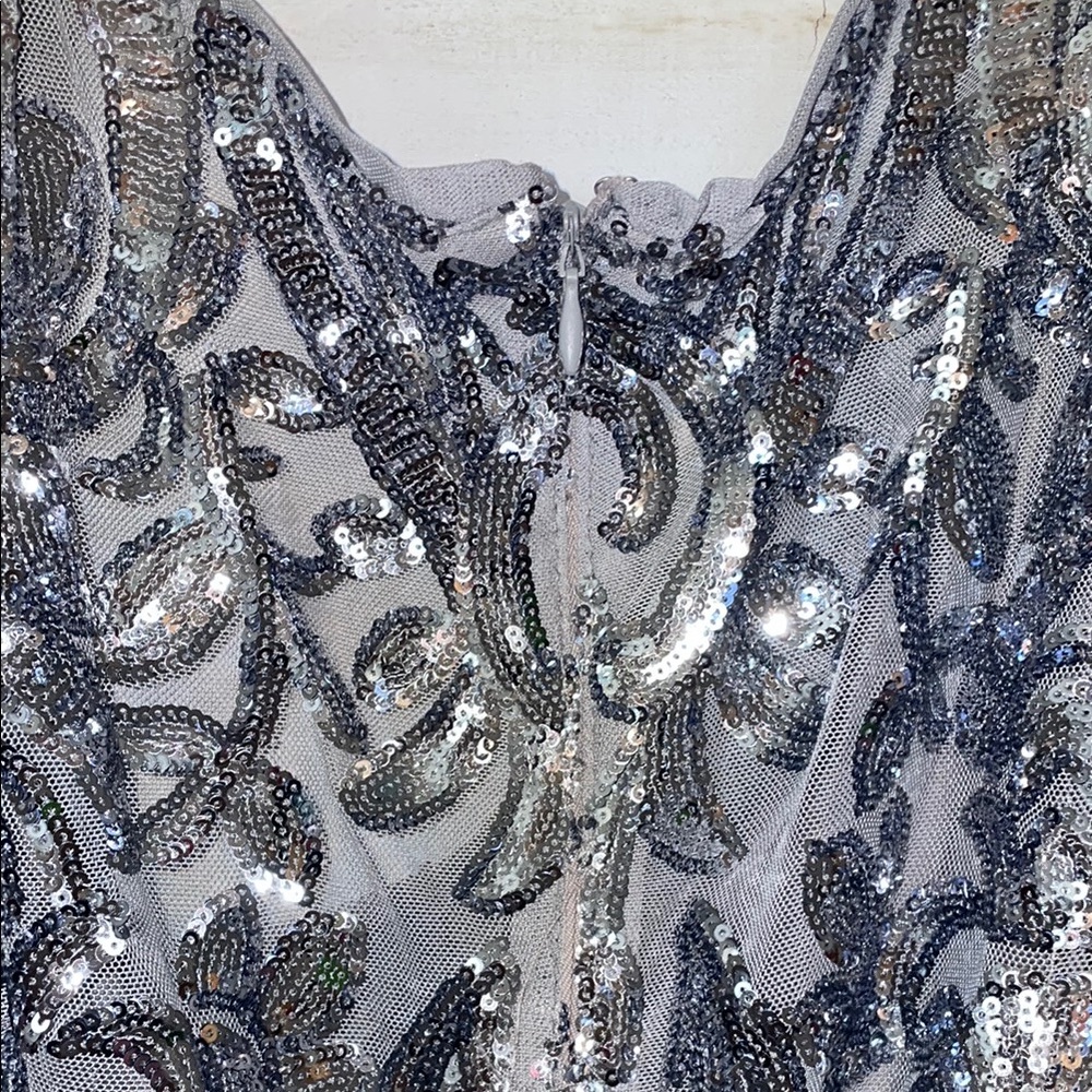 R & M Richard’s  Sequin Ribbon Tie Cocktail Dress - Picture 9 of 9